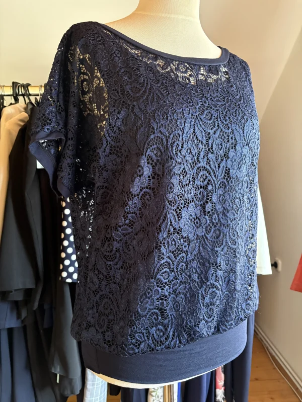 Morro Clothing csipkés lezser felső